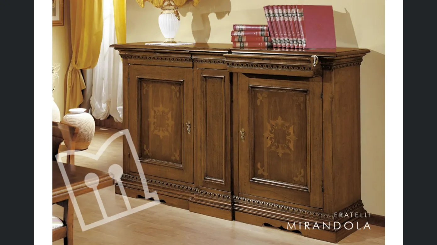 Credenza alta